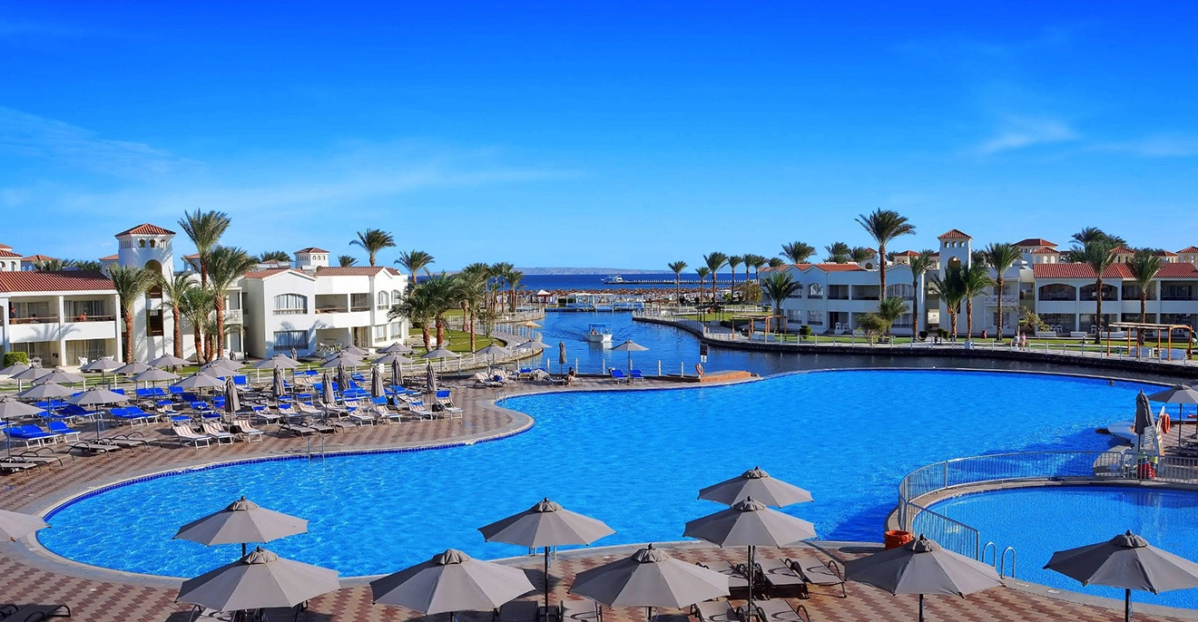 Marsa Alam: A Paradise for Sea Activities, Nightlife, and Kitesurfing